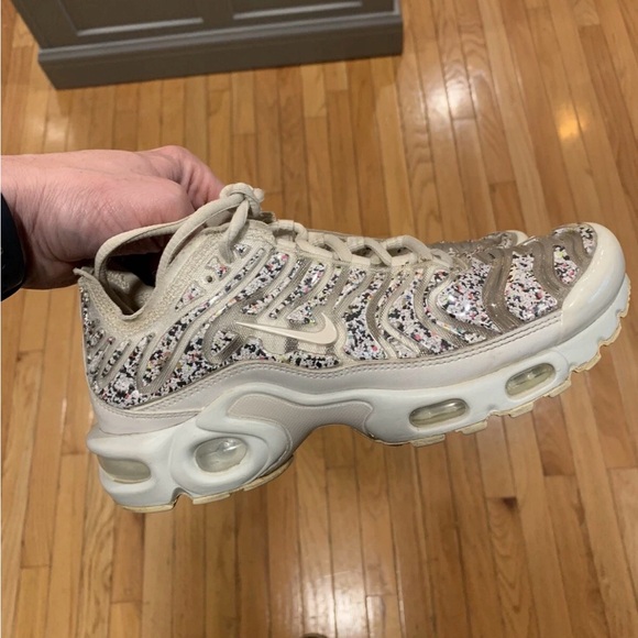 Nike Shoes - Nike Sample Promo Air Max Plus Recycle AR0970-002 Wmns Size 6.5 Rare Well Worn